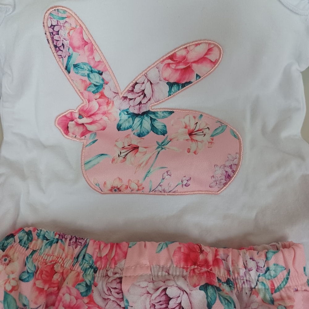Baby girl floral onesie & pants - 18-24m